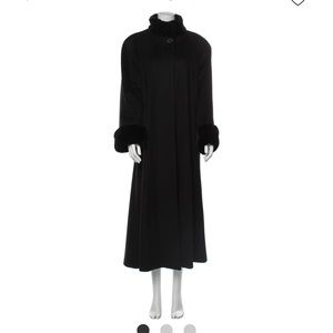 Steve by Searle Maxi Wool coat with Fur trim
